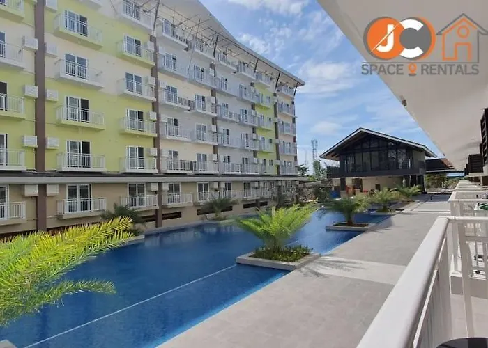 Amani Grand Residences By Jc Spacerentals Balcony Pool View, Ground Floor, 5mins From Airport, Free Wifi, Netflix アパート