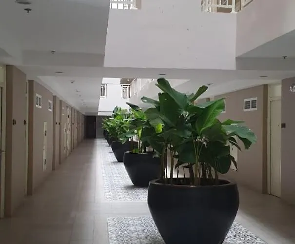 Amani Grand Residences By Jc Spacerentals Balcony Pool View, Ground Floor, 5mins From Airport, Free Wifi, Netflix アパート *