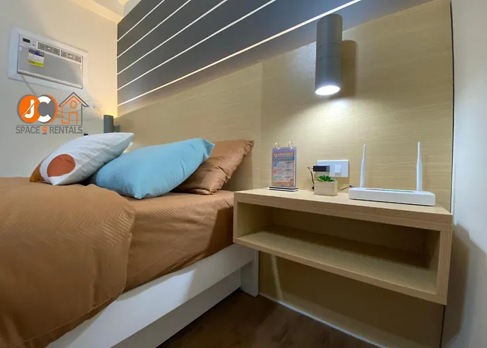 Amani Grand Residences By Jc Spacerentals Balcony Pool View, Ground Floor, 5mins From Airport, Free Wifi, Netflix マクタン