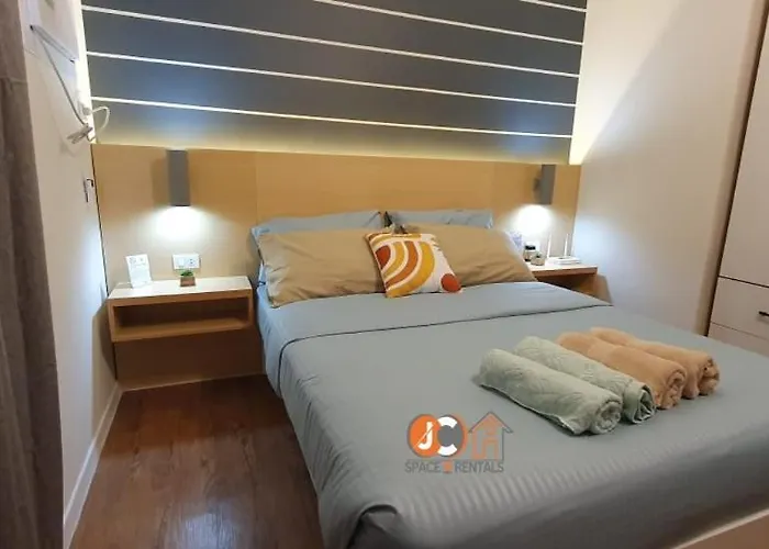 アパート Amani Grand Residences By Jc Spacerentals Balcony Pool View, Ground Floor, 5mins From Airport, Free Wifi, Netflix *