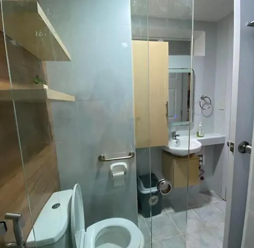 アパート Amani Grand Residences By Jc Spacerentals Balcony Pool View, Ground Floor, 5mins From Airport, Free Wifi, Netflix