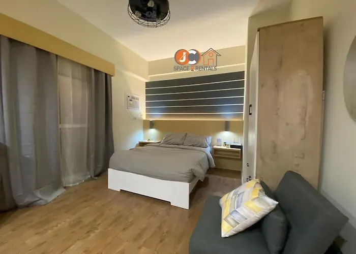 Amani Grand Residences By Jc Spacerentals Balcony Pool View, Ground Floor, 5mins From Airport, Free Wifi, Netflix アパート