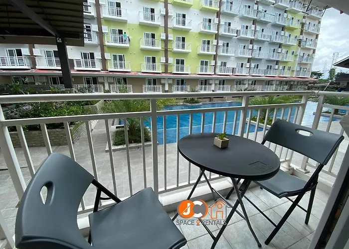 Amani Grand Residences By Jc Spacerentals Balcony Pool View, Ground Floor, 5mins From Airport, Free Wifi, Netflix アパート